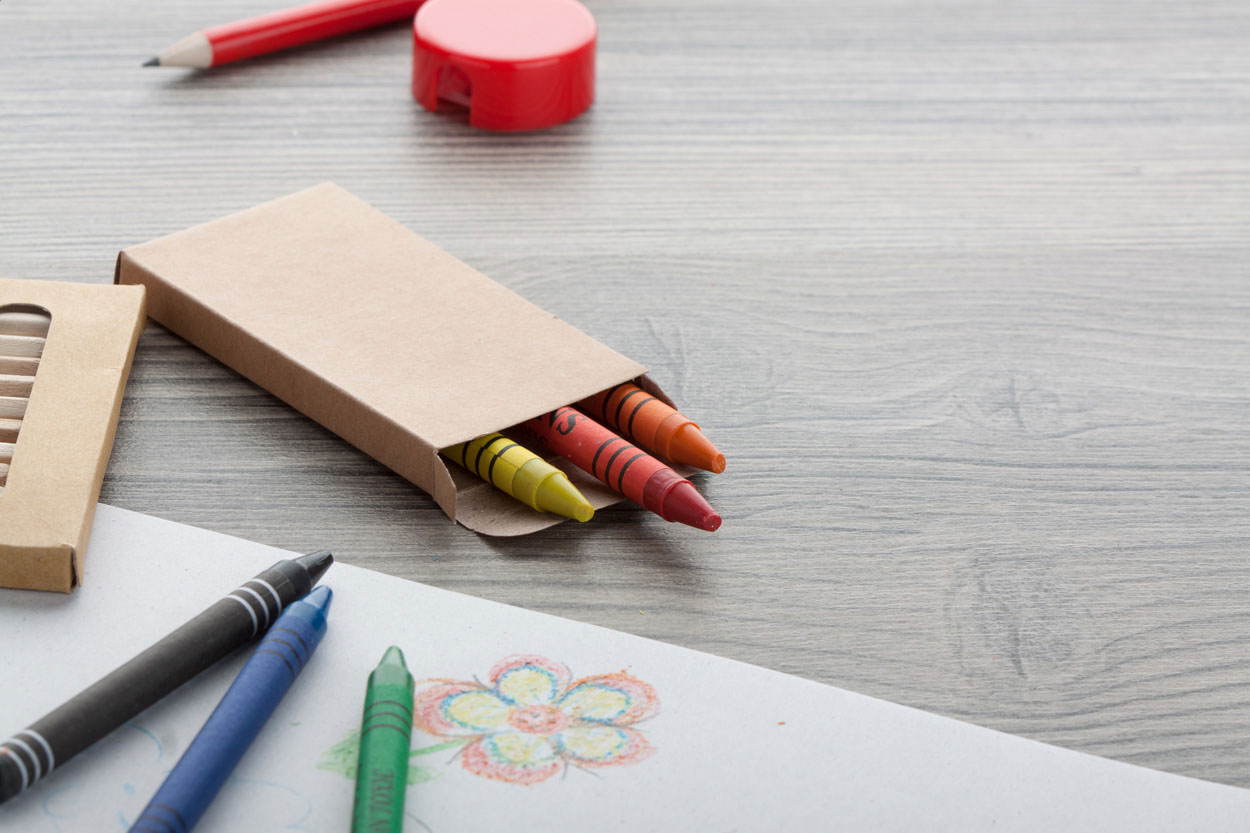 set of 6 crayons - Image 2