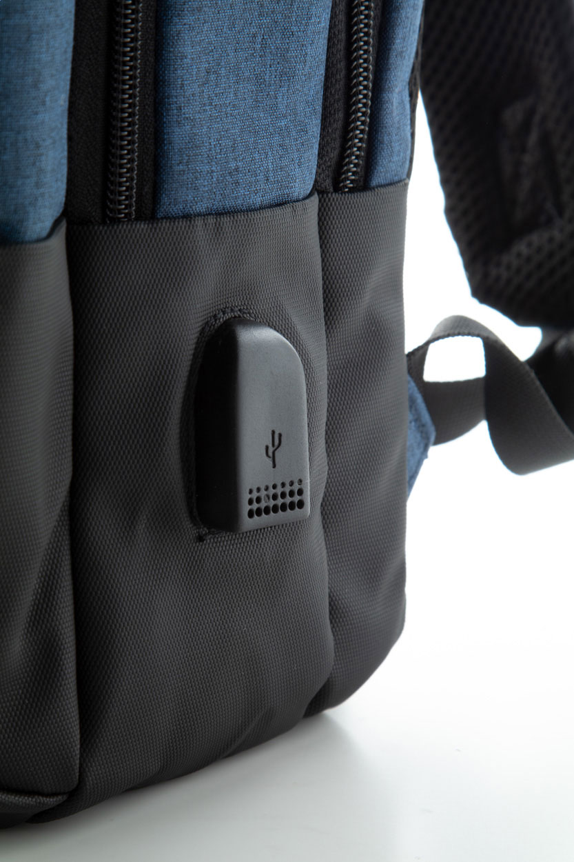 backpack - Image 2